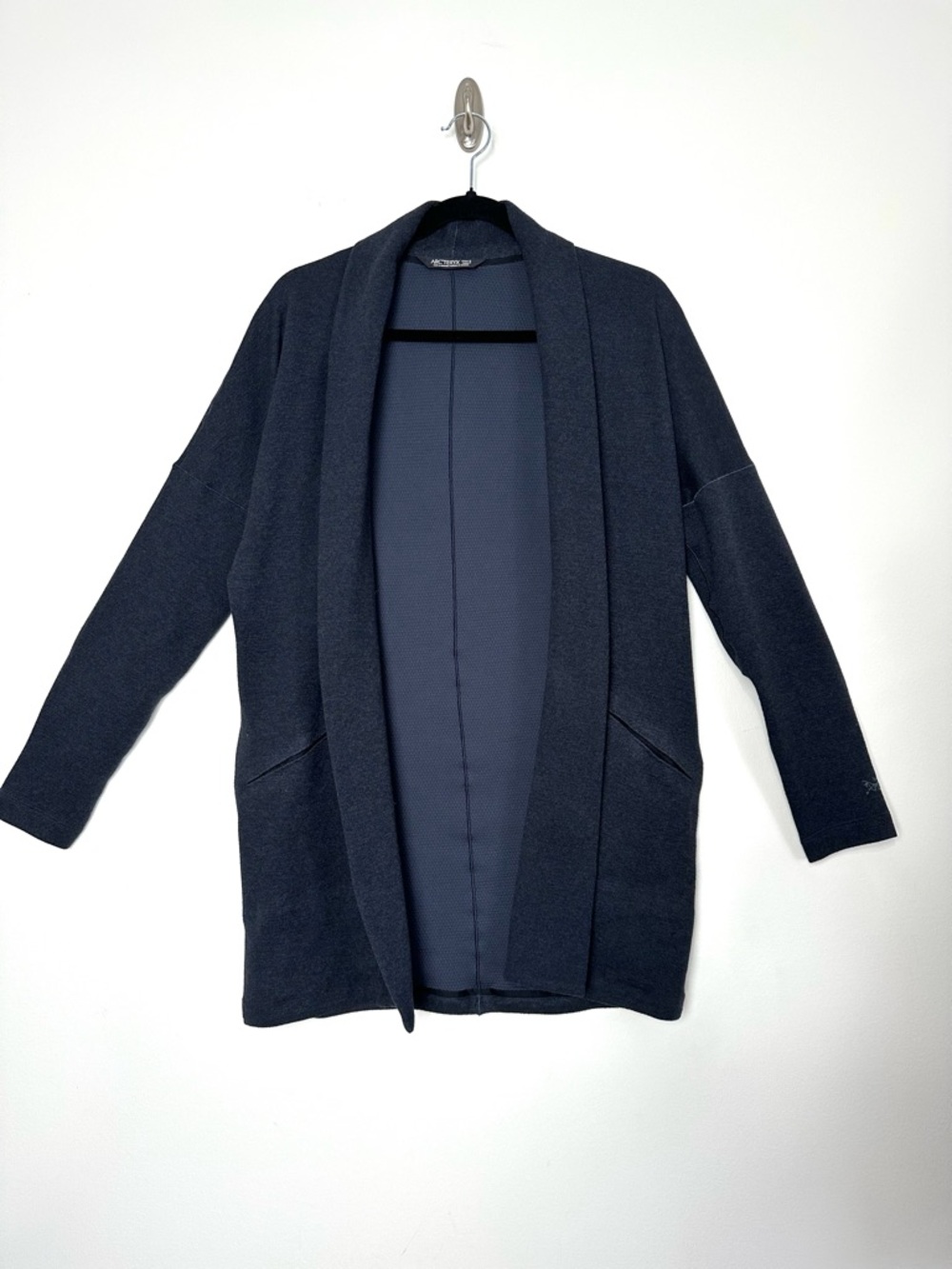 Arc’teryx Long Line Shawl Collar Open Cardigan Breathable Minimalist Athleisure